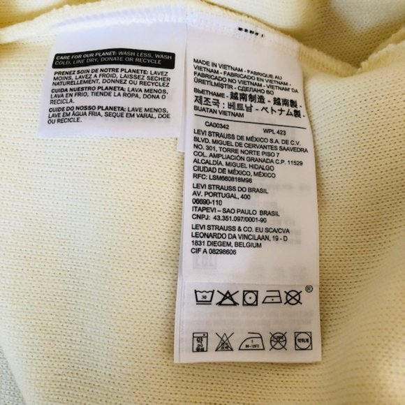 Levi’s Meadow Fleece Crewneck Sweatshirt - Picture 10 of 11